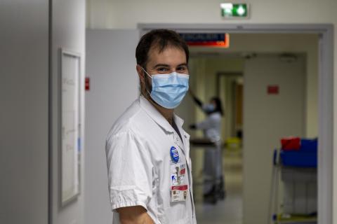 Praticiens hospitaliers grand dossier Praticiens hospitaliers grand dossier